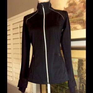Lululemon Stay on Course Black Jacket Sz 4